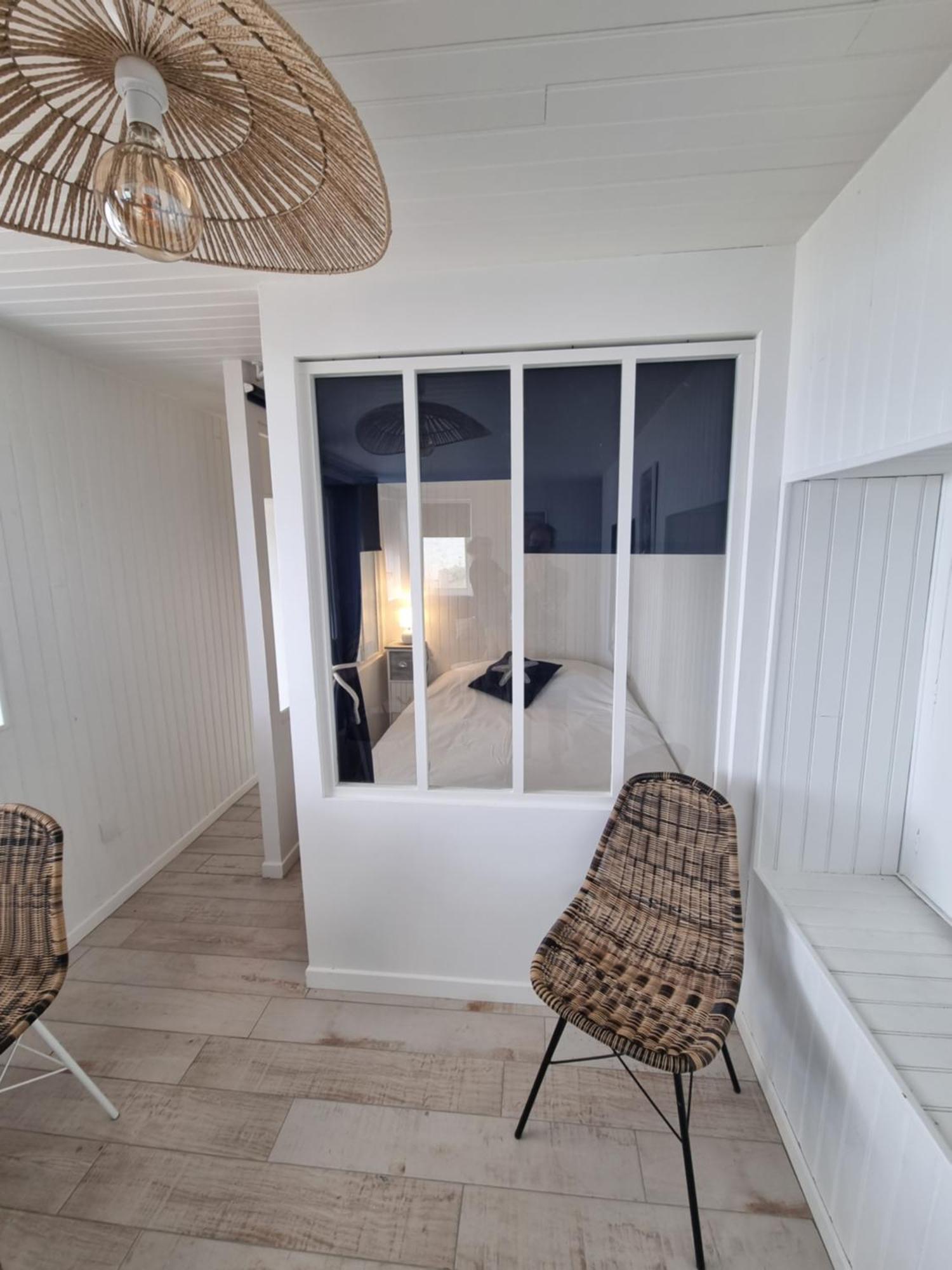 Petite Maison Avec Jardin Face Mer Agon-Coutainville Eksteriør billede